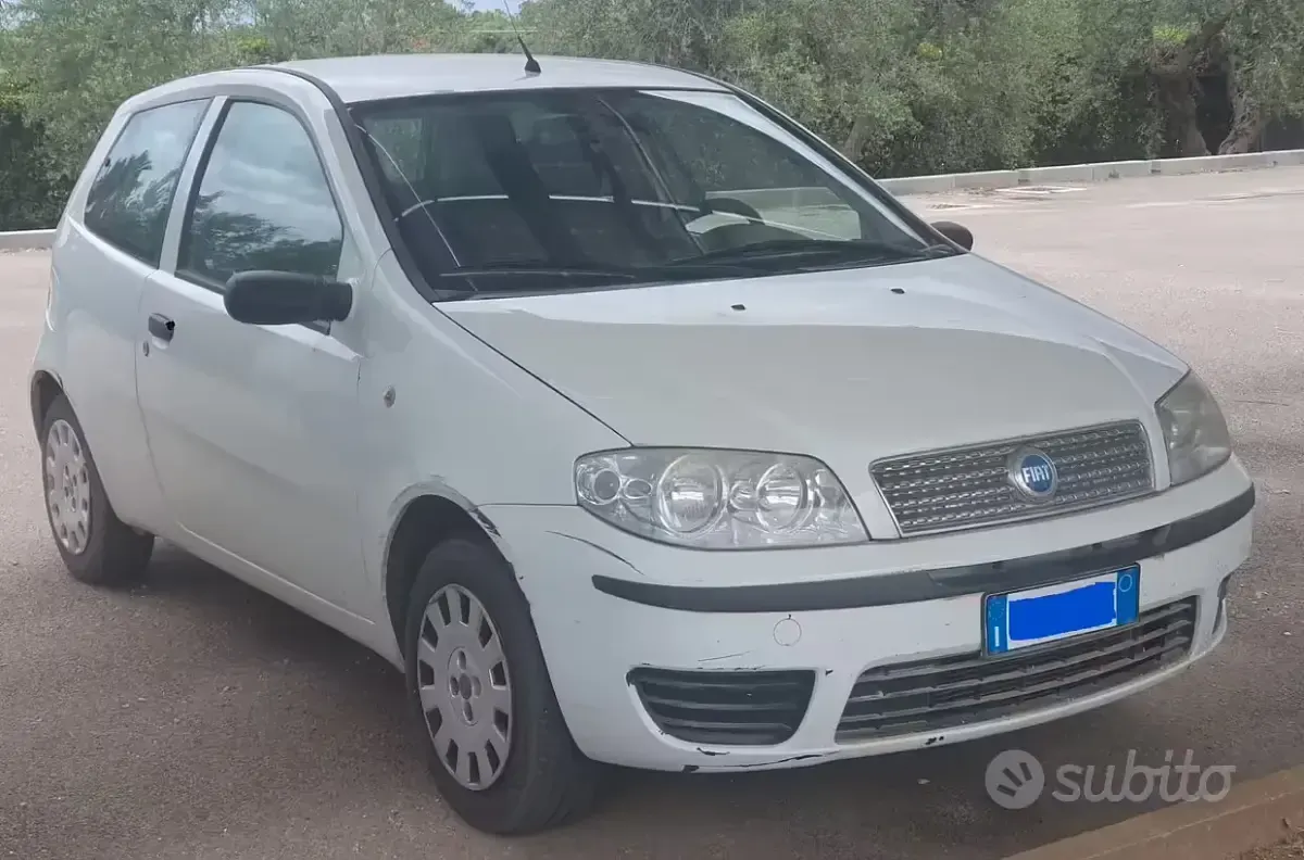 Gebraucht Fiat Punto 60 PS (44 kW) 2008 Weiß Kleinwagen