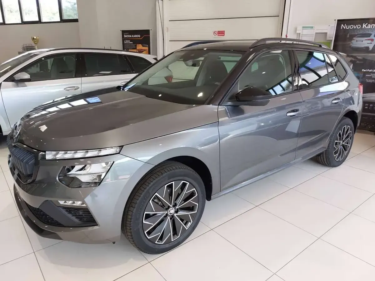 Nuova Skoda Kamiq 150 CV (110 kW) 2026 Grigio grafite metallizato SUV