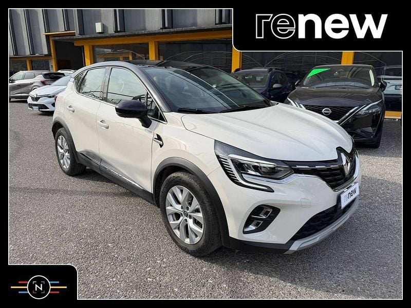 Usata Renault Captur Intens 92 CV (67 kW) 2020 Bianco panna/tetto nero SUV