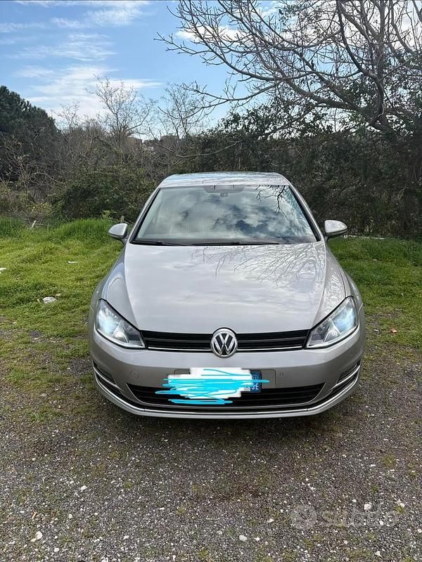 Usata VW Golf VII 105 CV (77 kW) 2015 Grigio Utilitaria