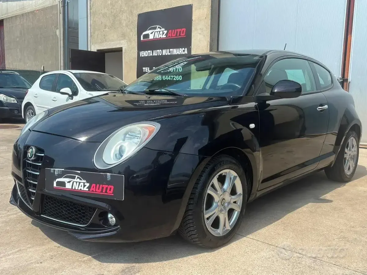 Usata Alfa Romeo MiTo Distinctive 105 CV (77 kW) 2012 Nero Utilitaria