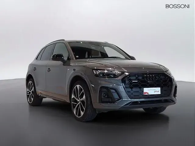 Usata Audi Q5 S-line plus 204 CV (150 kW) 2023 Grigio chronos metallizzato SUV