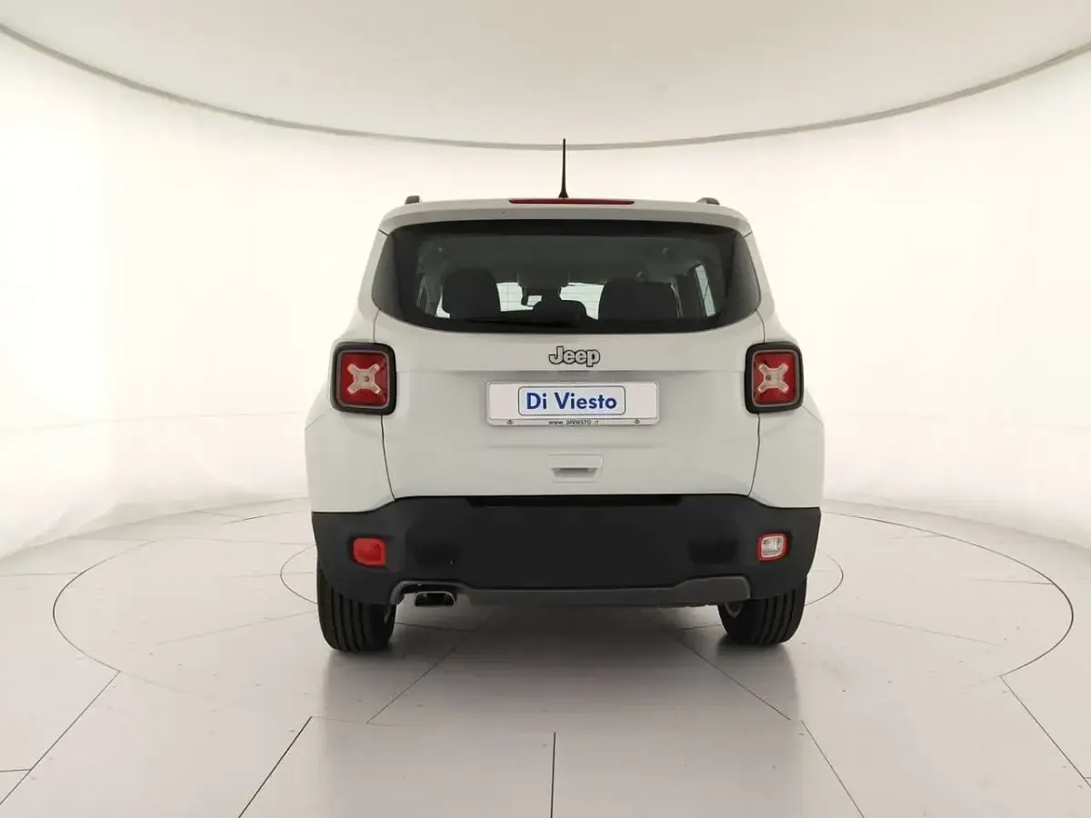Usata Jeep Renegade Limited 140 CV (102 kW) 2019 Bianco SUV