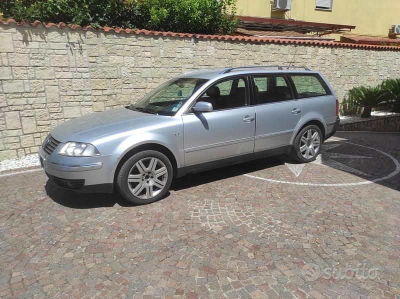 Usata VW Passat 130 CV (95 kW) 2001 Grigio Station wagon