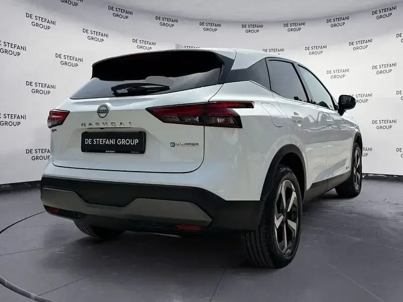 Usata Nissan Qashqai N-Connecta 158 CV (116 kW) 2023 Bianco SUV