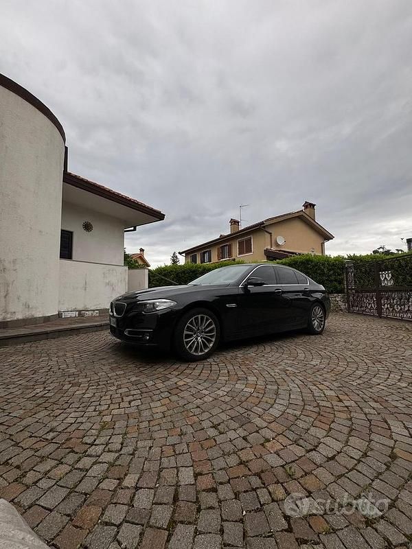 Usata BMW 528 Luxury Line 245 CV (180 kW) 2014 Nero Berlina