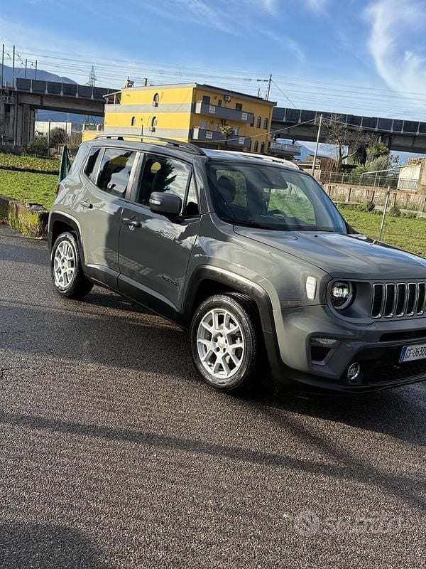Usata Jeep Renegade Limited 120 CV (88 kW) 2021 Grigio SUV