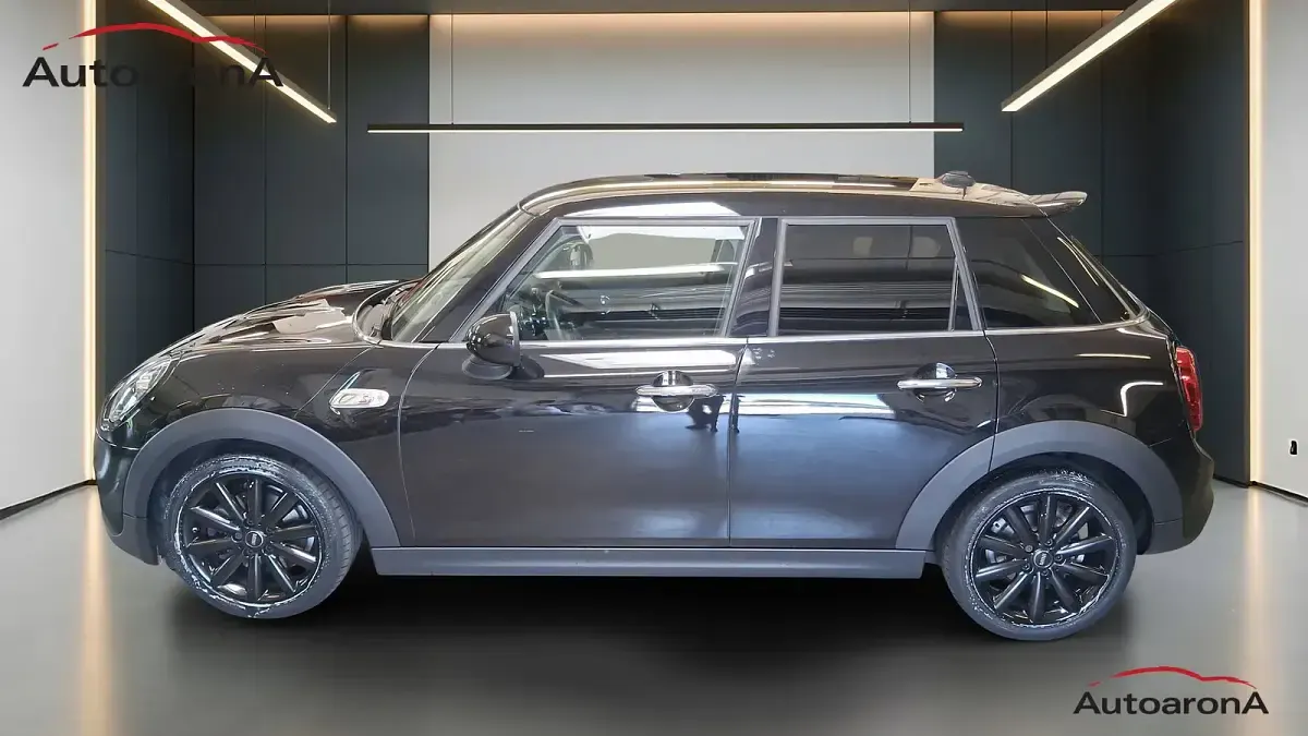 Usata Mini Cooper SD Hype 170 CV (125 kW) 2019 Nero Utilitaria