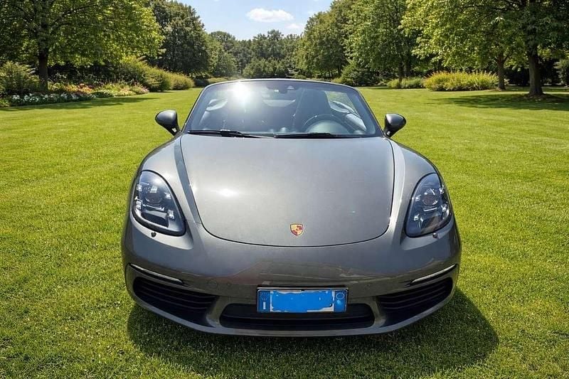 Usata Porsche 718 Boxster 299 CV (219 kW) 2021 Verde Cabrio