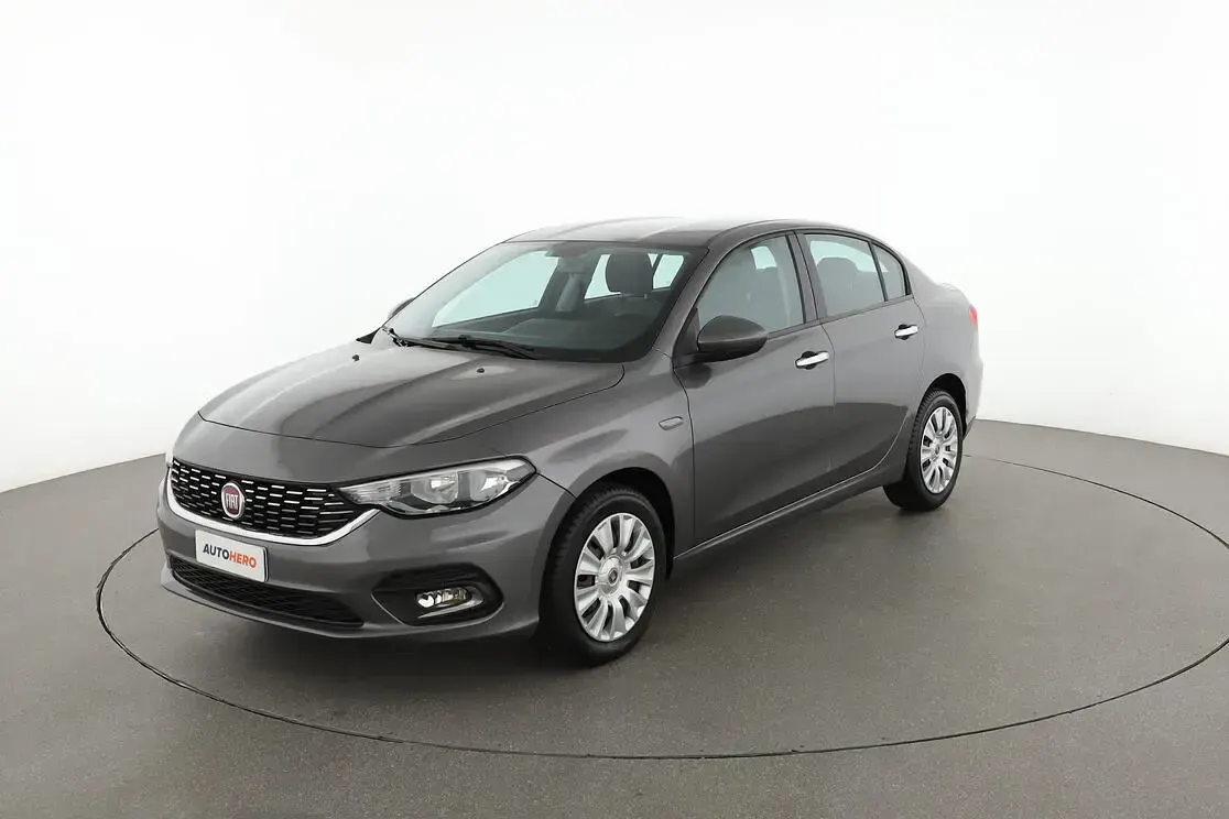 Usata Fiat Tipo Easy 95 CV (69 kW) 2018 Berlina