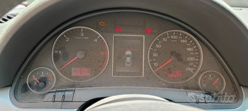 Usata Audi A4 140 CV (102 kW) 2005 Blu Station wagon