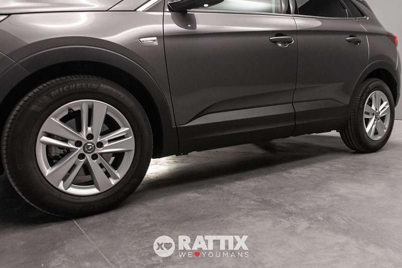 Usata Opel Grandland X Innovation 131 CV (96 kW) 2020 Grigio SUV
