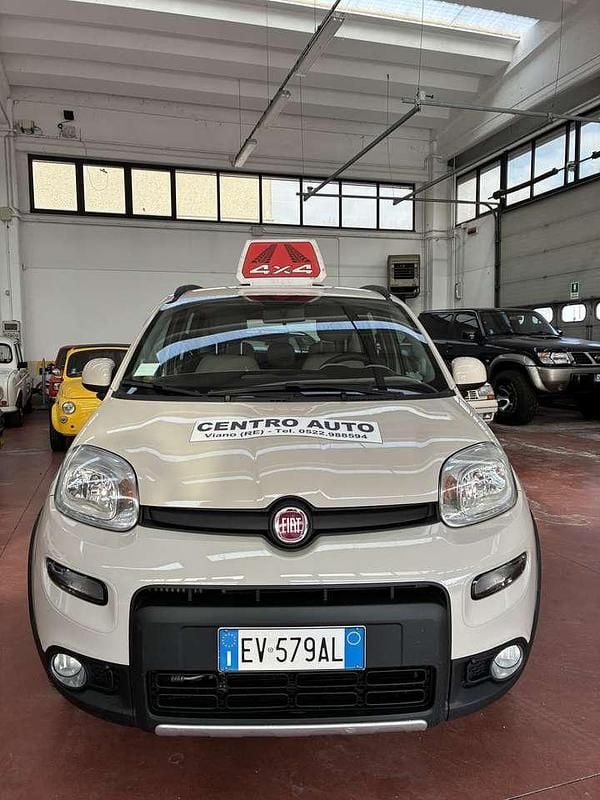 Usata Fiat Panda 4x4 75 CV (55 kW) 2015 Other Utilitaria