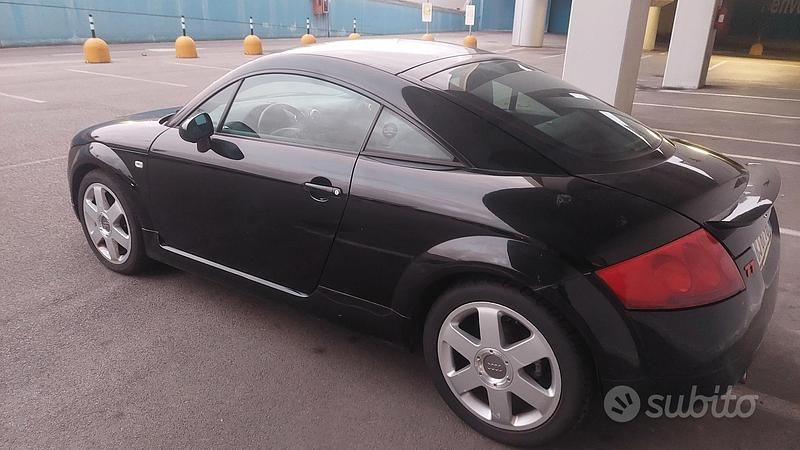 Usata Audi TT 180 CV (132 kW) 2002 Nero Coupé