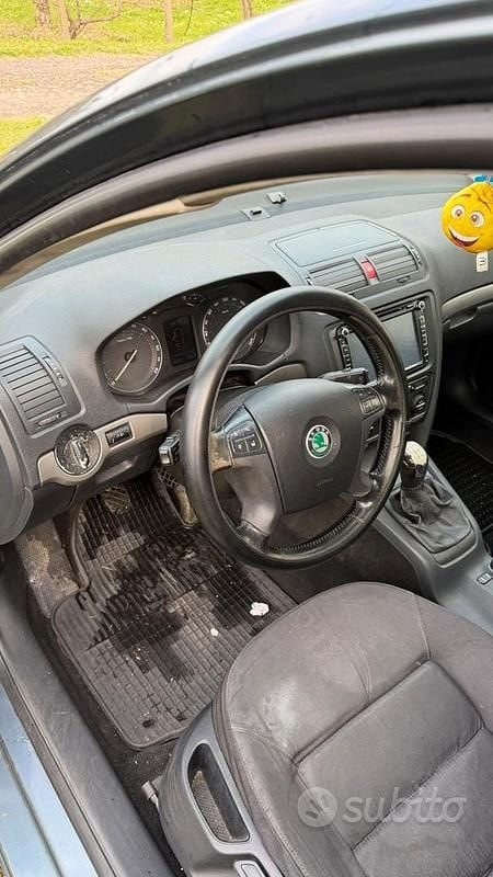 Usata Skoda Octavia Elegance 140 CV (102 kW) 2005 Grigio Station wagon