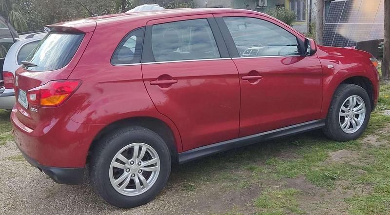 Begagnad Mitsubishi ASX Invite 117 HK (86 kW) 2015 Röd SUV