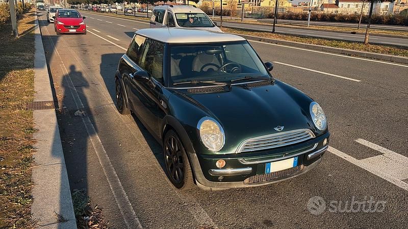 Verde Usata 2002 Mini Cooper Utilitaria | 3600 € (Cara) - Immagine 1/3