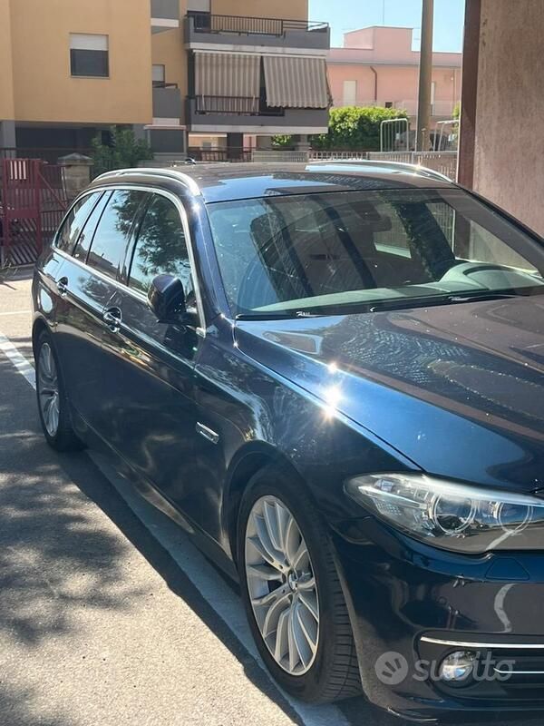 Usata BMW 520 Luxury Line 190 CV (139 kW) 2014 Station wagon
