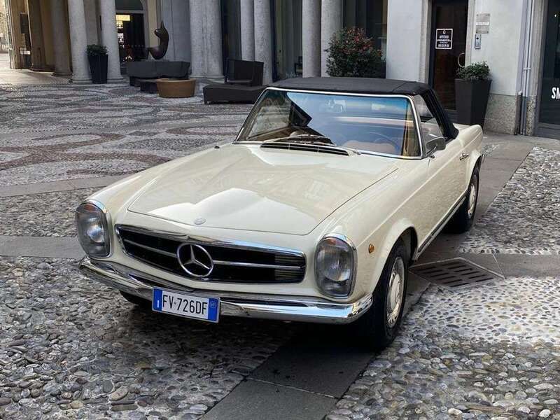 Usata Mercedes 250 200 CV (147 kW) 1967 Beige Cabrio