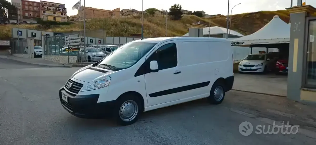 Usata Fiat Scudo 120 CV (88 kW) 2010 Bianco