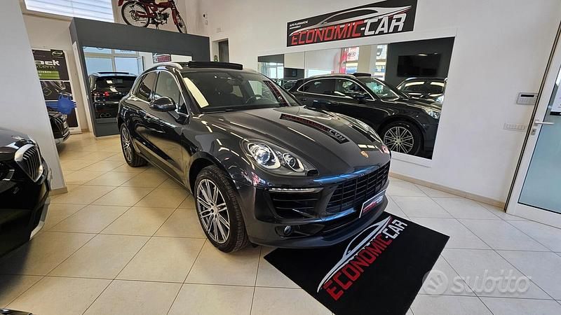 Usata Porsche Macan 250 CV (183 kW) 2017 Grigio SUV