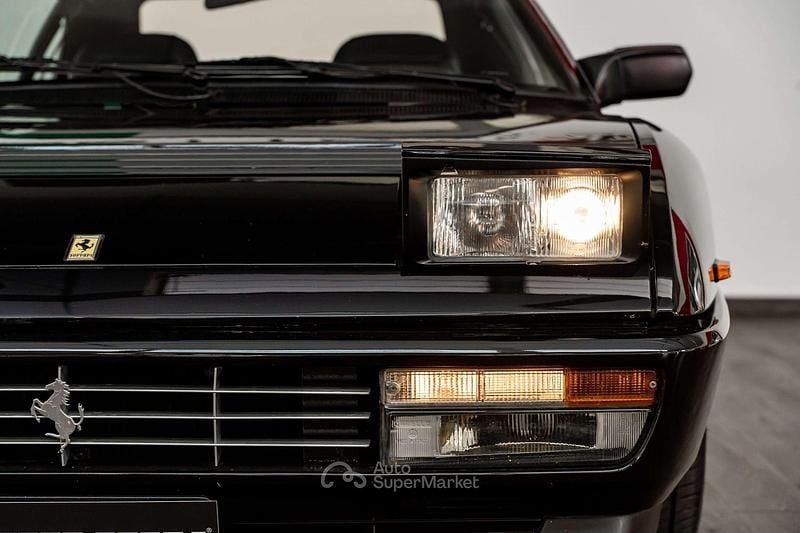 Usata Ferrari Mondial 300 CV (220 kW) 1989 Nero Cabrio