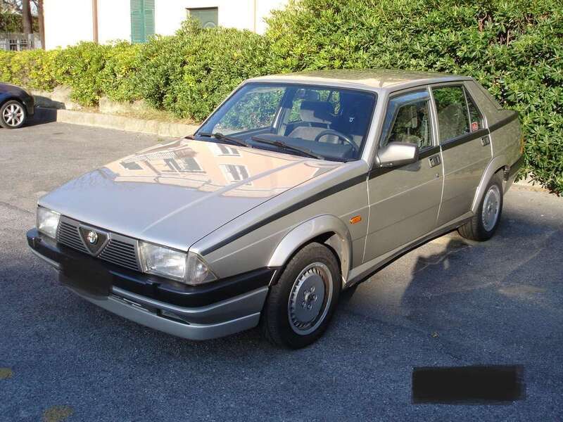 Usato 1987 Alfa Romeo 75 2.0 Benzin 148 CV (17.500 €)