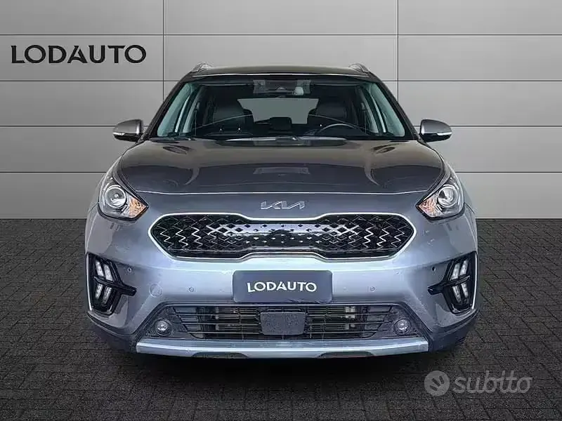 Usata Kia Niro Style 141 CV (103 kW) 2021 Grigio SUV