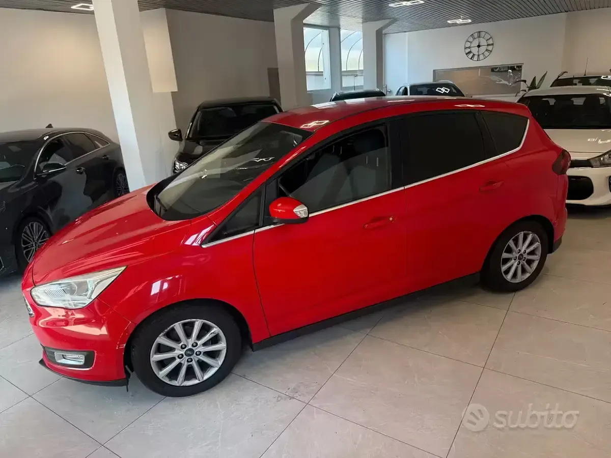 Usata Ford C-MAX Titanium 120 CV (88 kW) 2018 Rosso Monovolume