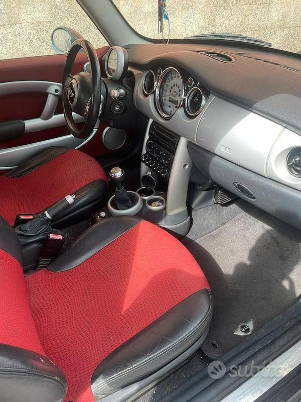 Usata Mini One D 2003 Grigio Utilitaria