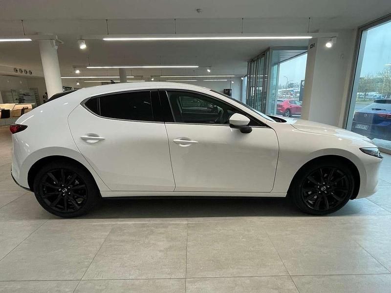 Nuova Mazda 3 Exclusive-Line 186 CV (136 kW) 2026 Artic white cle Berlina