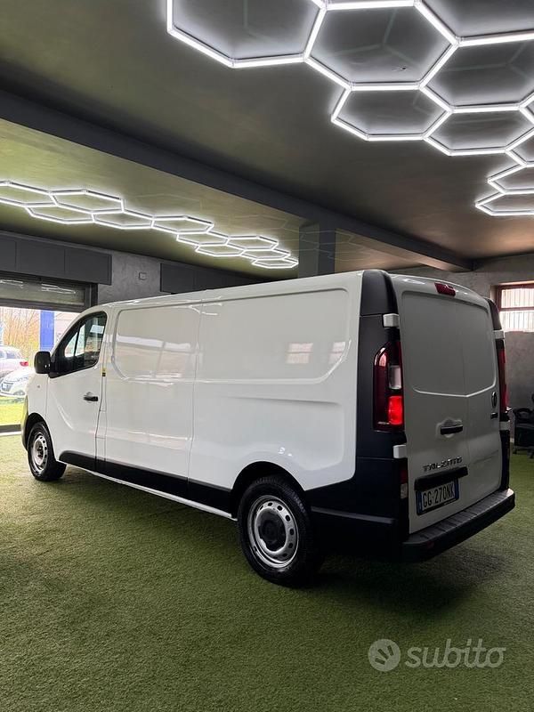 Usata Fiat Talento 145 CV (106 kW) 2021 Bianco Monovolume