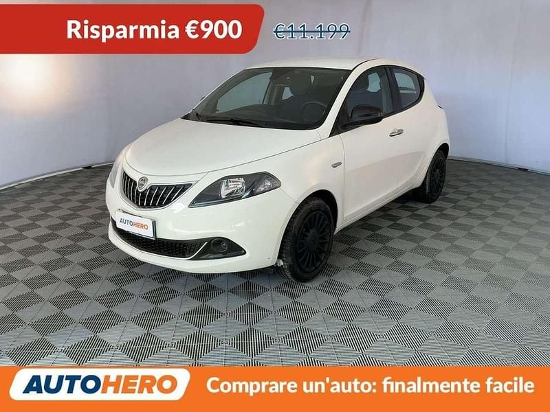 Usata Lancia Ypsilon Silver 69 CV (50 kW) 2022 Bianco Utilitaria