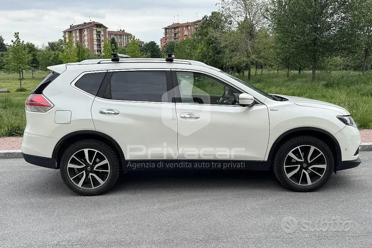 Begagnad Nissan X-Trail Tekna 131 HK (96 kW) 2016 Vit SUV
