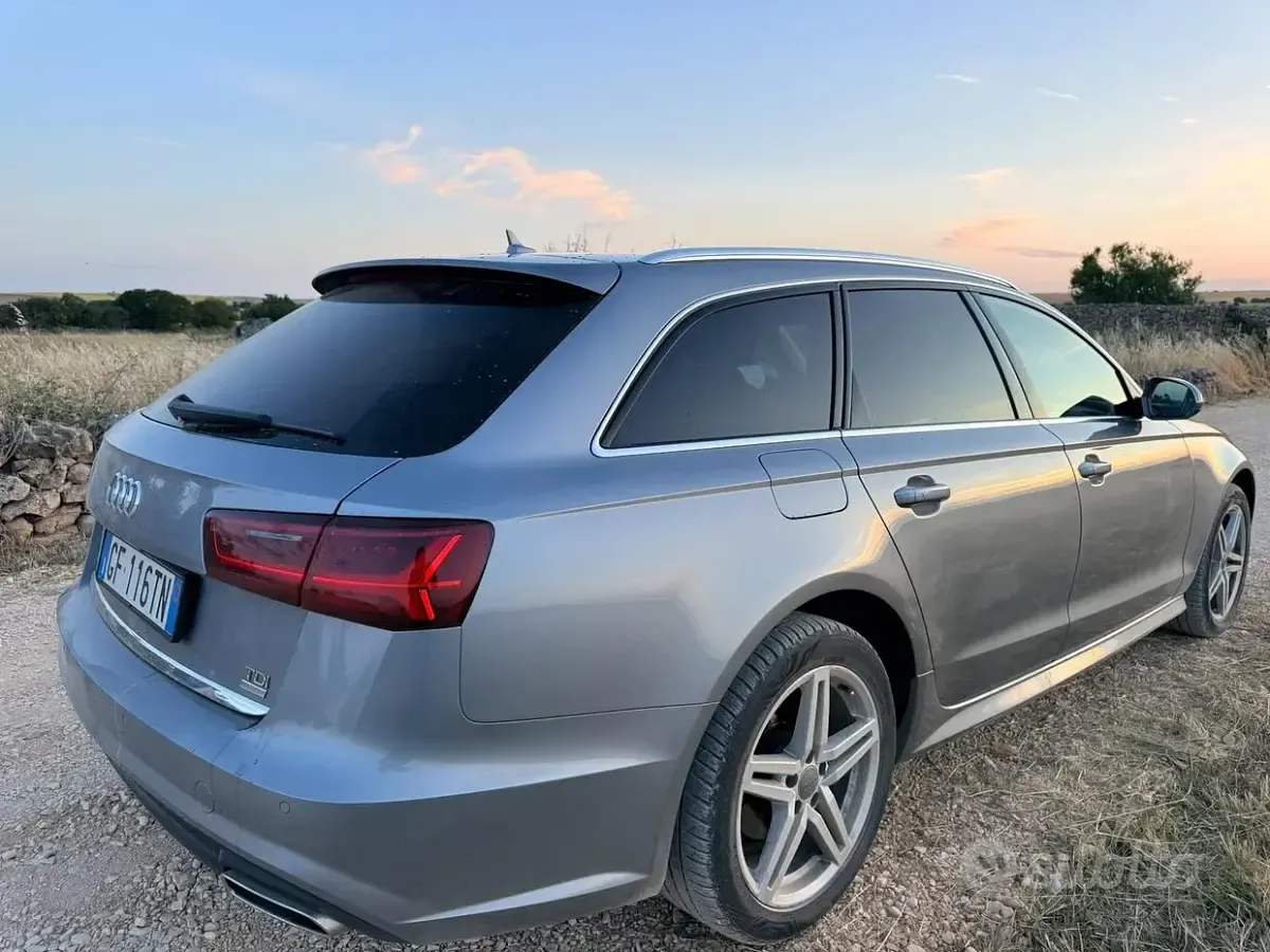 Usata Audi A6 190 CV (139 kW) 2018 Grigio Station wagon