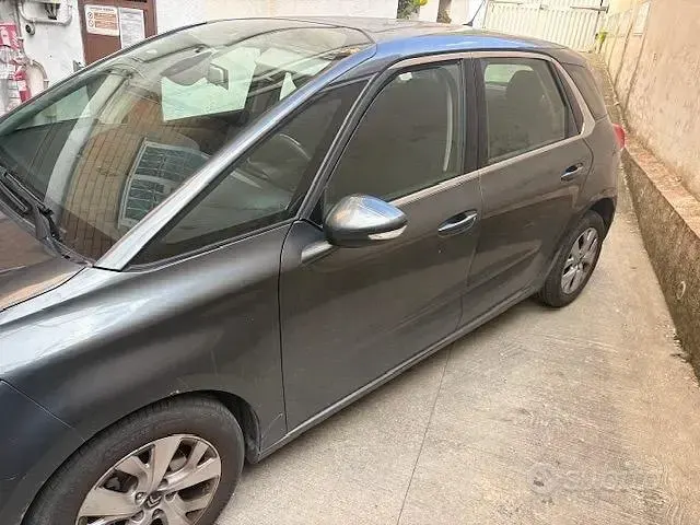 Begagnad Citroën C4 Picasso 120 HK (88 kW) 2017 Grå Minibuss