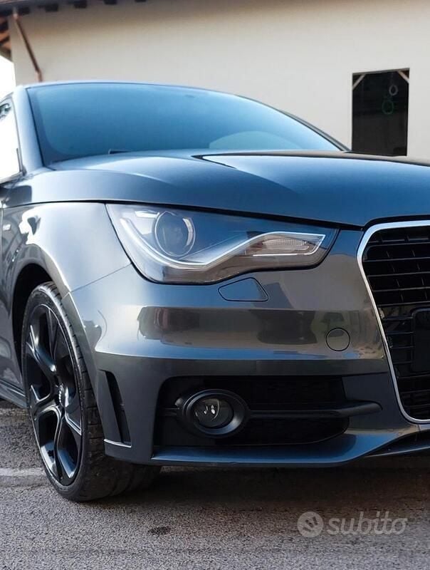 Usata Audi A1 S-Line 185 CV (136 kW) 2012 Grigio Utilitaria