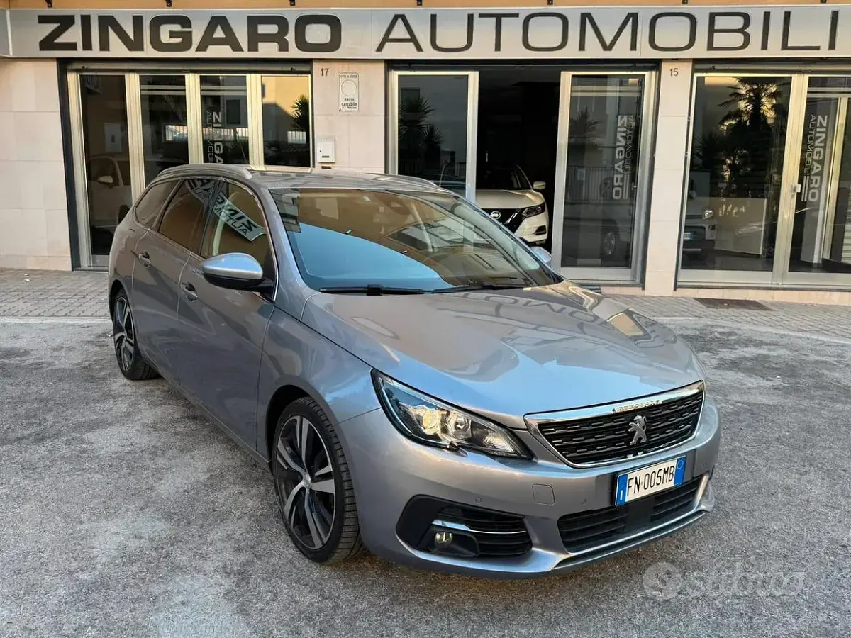 Usata Peugeot 308 Allure 120 CV (88 kW) 2018 Grigio Station wagon