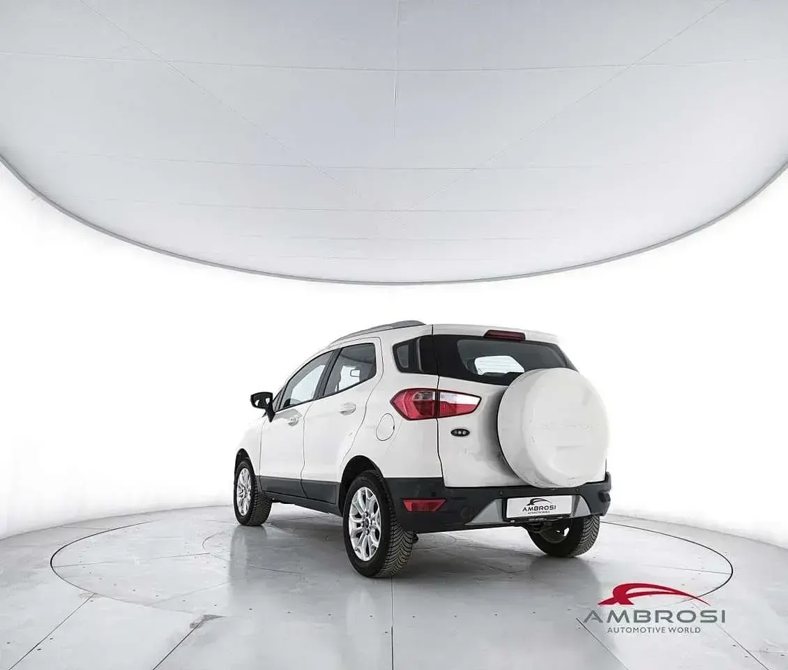 Usata Ford Ecosport Titanium 90 CV (66 kW) 2015 Bianco SUV