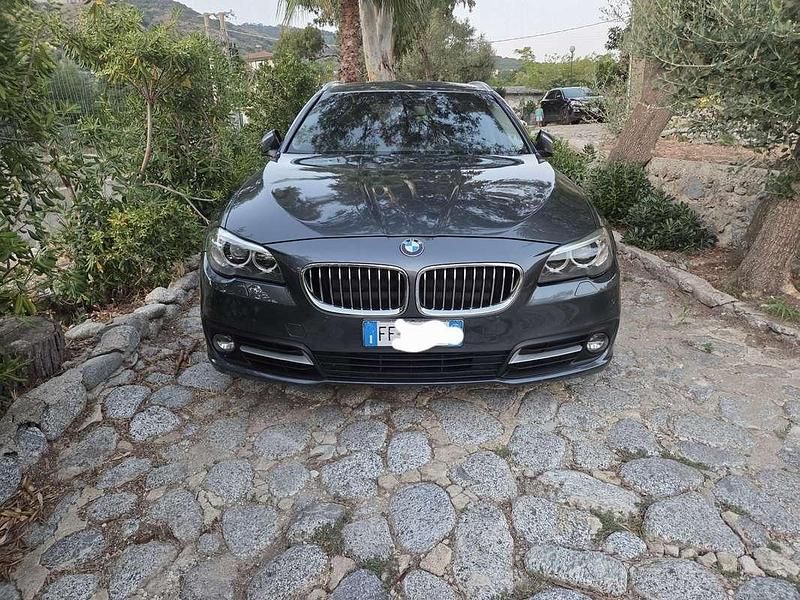 Usata 2016 BMW 520 Station wagon | 16.400 € (Cara) - Immagine 1/4
