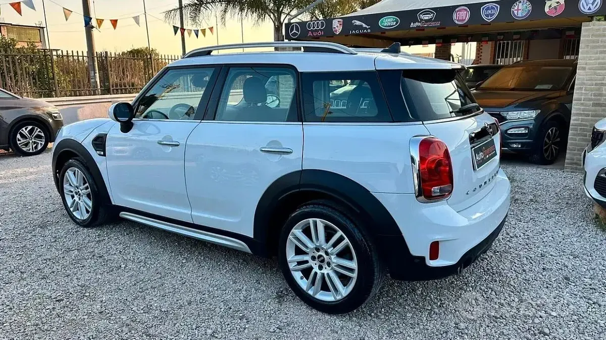 Usata Mini Cooper D Countryman 150 CV (110 kW) 2019 Bianco SUV
