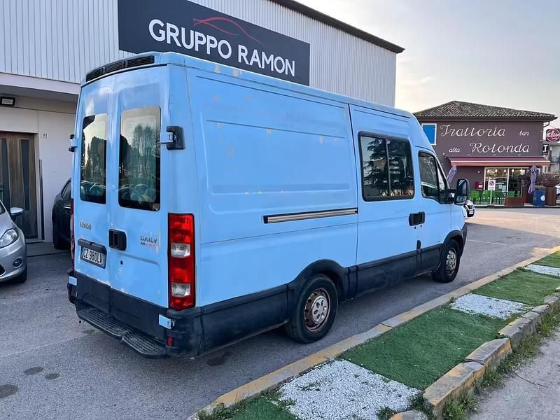 Usata Iveco Daily 176 CV (129 kW) 2006 Bianco