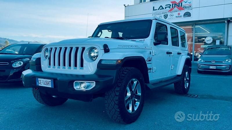 Usata Jeep Wrangler Unlimited Sahara 200 CV (147 kW) 2021 Bianco SUV