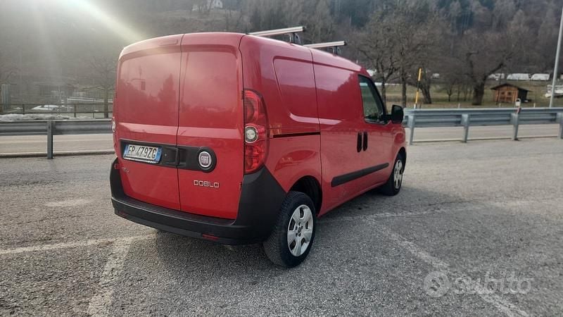 Usata Fiat Doblò 105 CV (77 kW) 2013 Monovolume