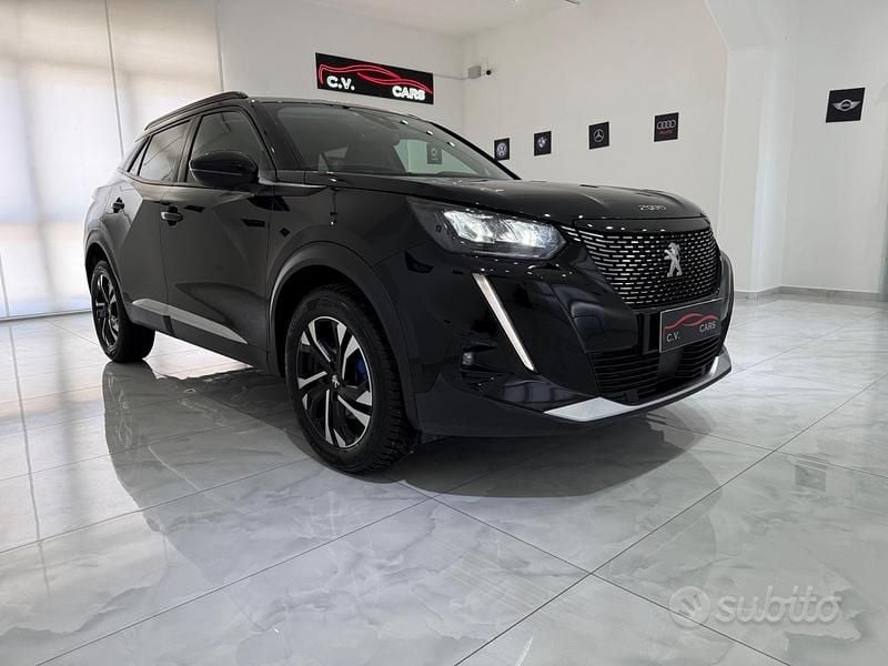 Usata Peugeot 2008 Allure 131 CV (96 kW) 2022 Nero SUV