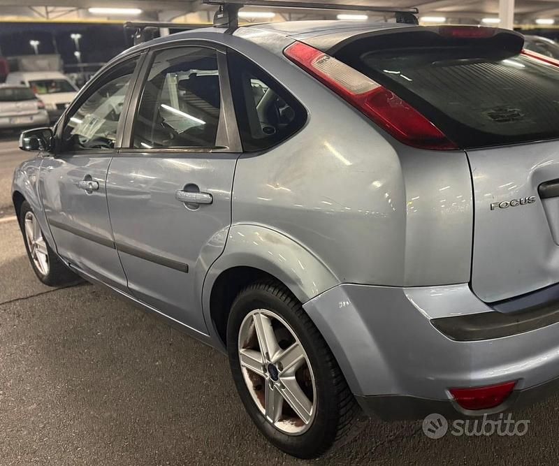 Usata Ford Focus 2007 Blu Berlina