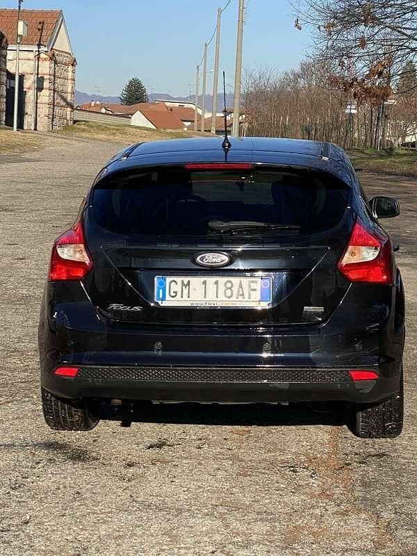 Usata Ford Focus Titanium 125 CV (91 kW) 2012 Berlina