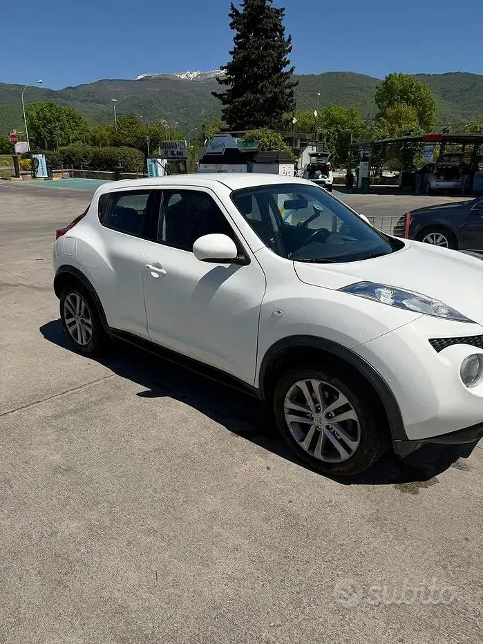 Usata Nissan Juke 110 CV (80 kW) 2014 Bianco SUV