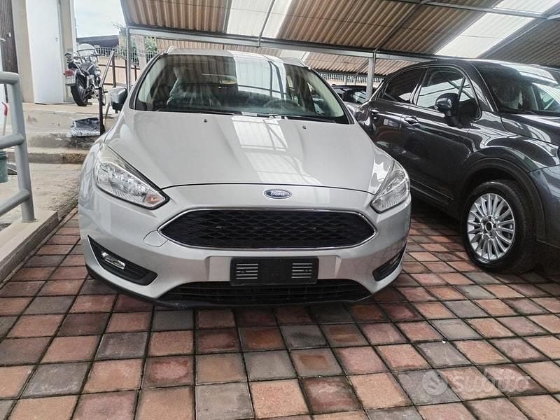 Usata Ford Focus Titanium 120 CV (88 kW) 2018 Argento Station wagon