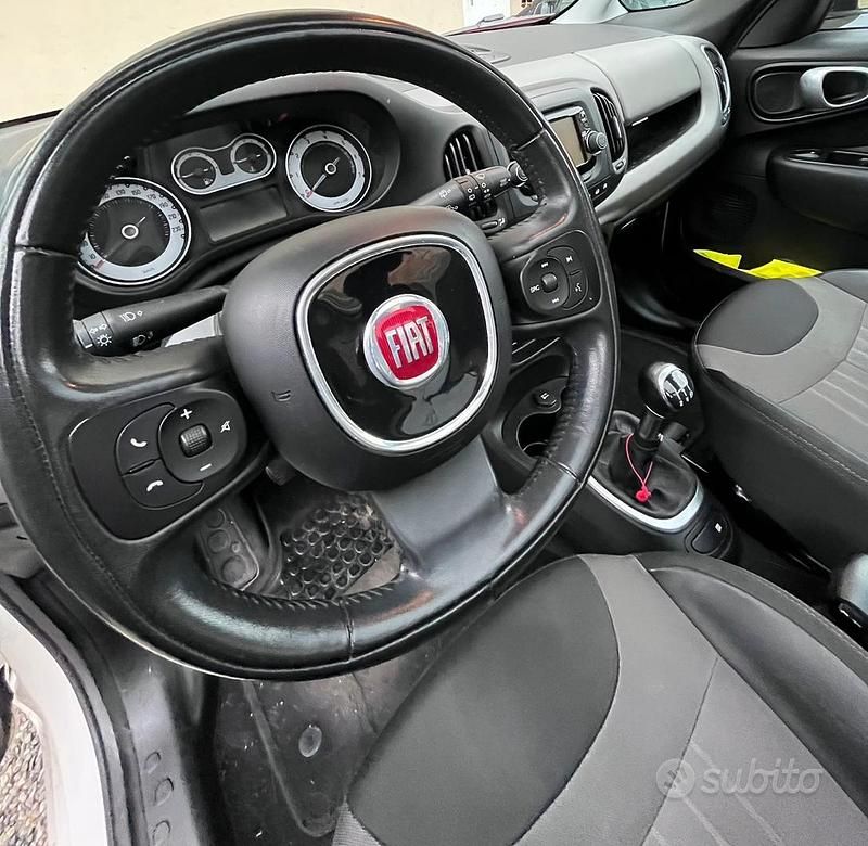 Usata Fiat 500L 2015 Bianco Monovolume